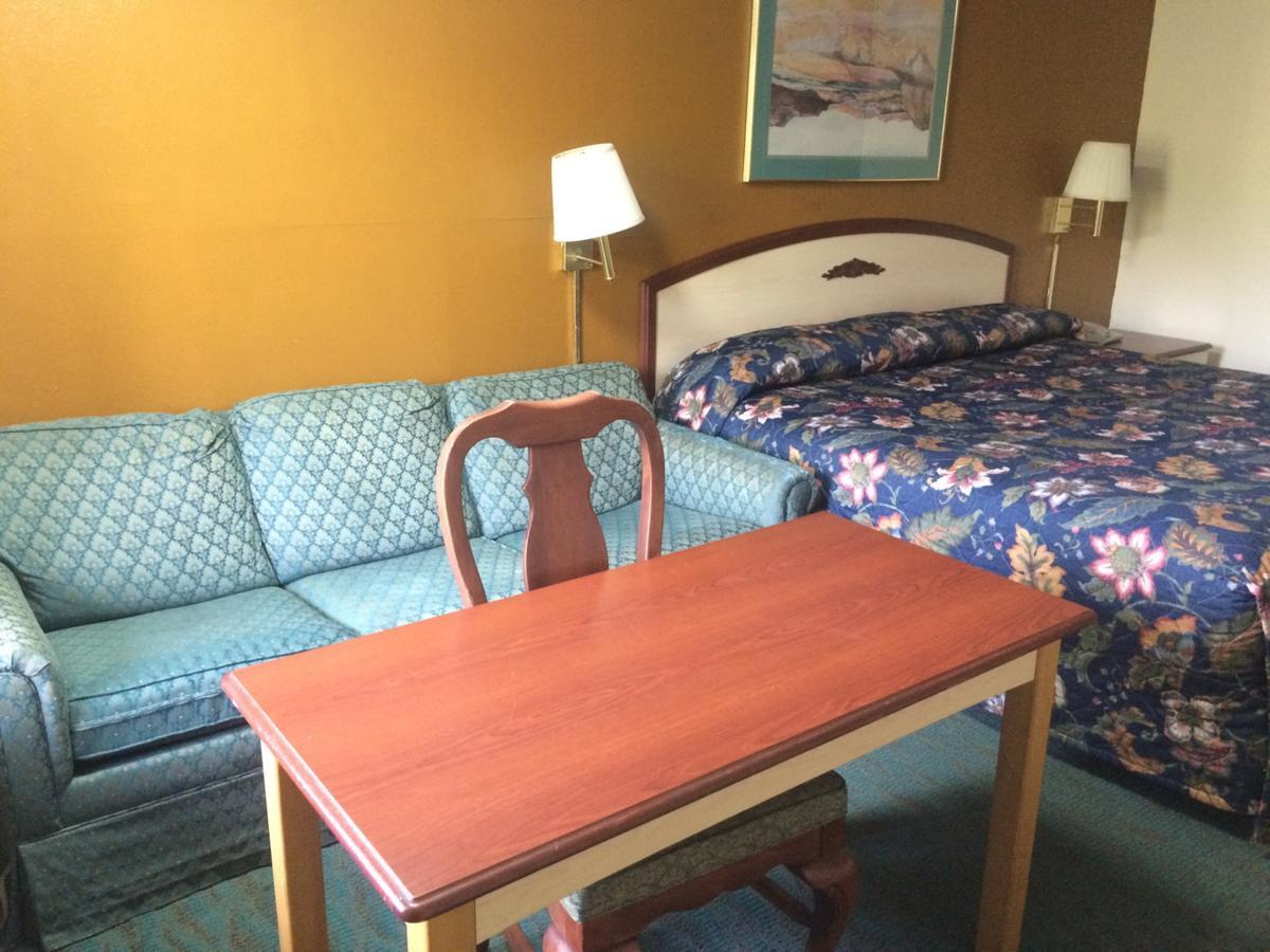 Budget Inn & Suites - Talladega Bagian luar foto